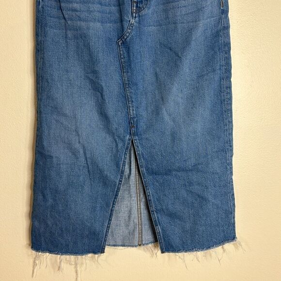 Madewell ladies long v cut denim skirt size 26 modest cute - Picture 3 of 8